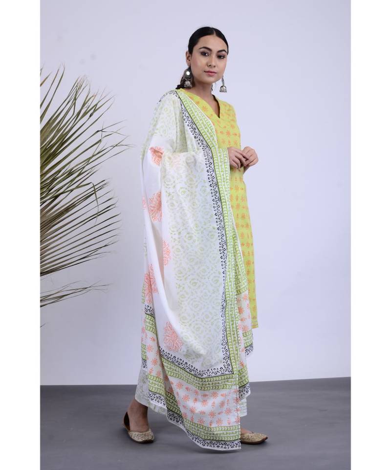 Saka Hand Blocked Set Of Three