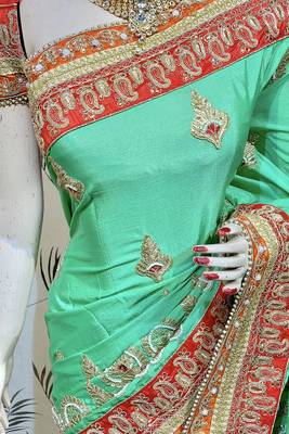 Green Embroidered Chiffon Saree With Blouse 2