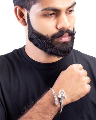 Savage OM Silver Plated Bracelet 4