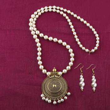 Gold Jewellery 1