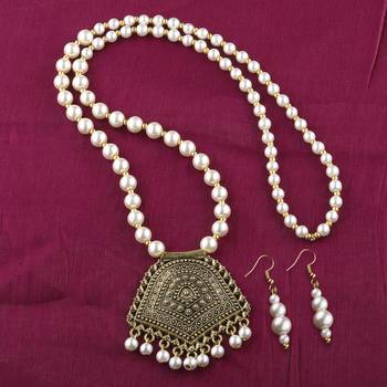 Gold Jewellery 1