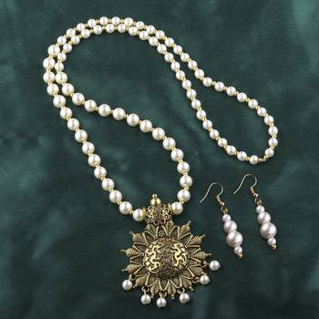 Gold Jewellery 1