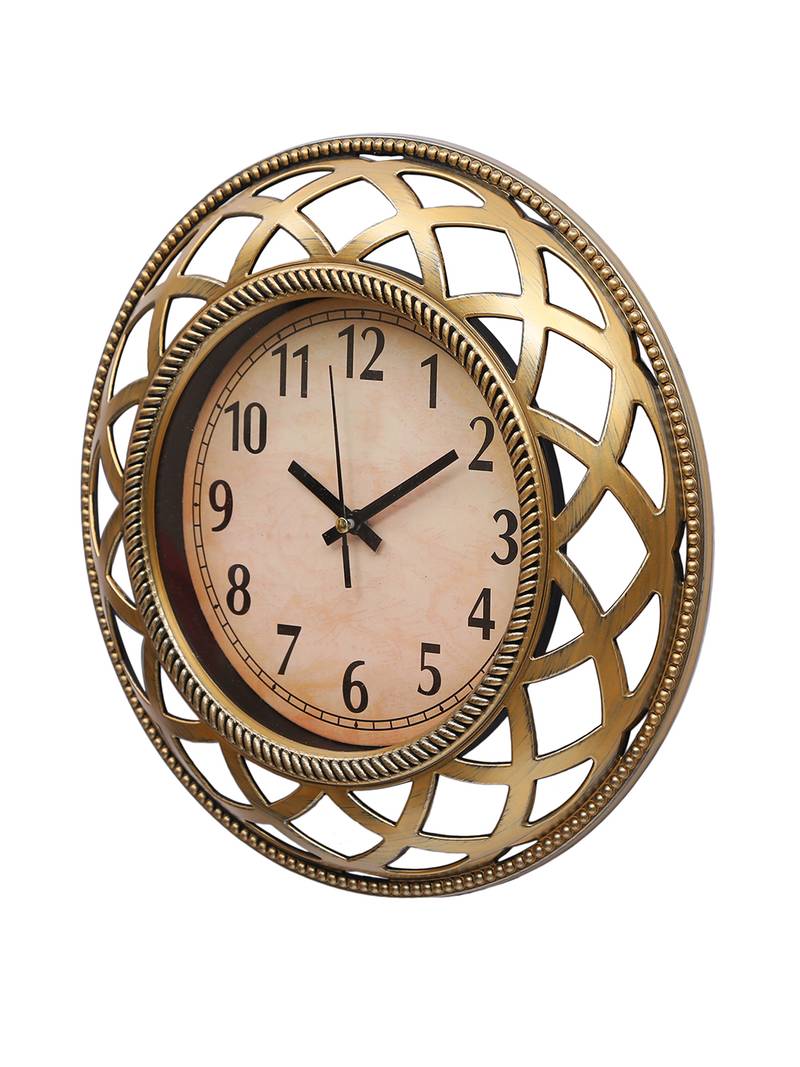 Suave And Bold Golden Finish Wall Clock Aapno Rajasthan 3091860