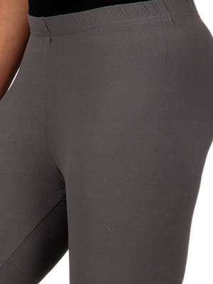 Women  Grey Polycotton Churidar Legging   3