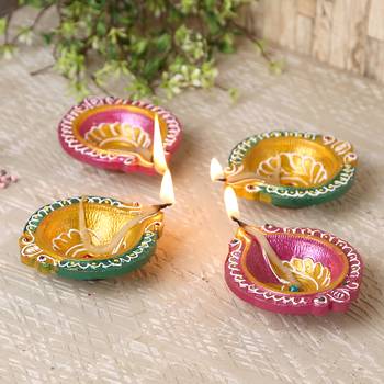 Hnadcrafted Multicolour Terracotta Diyas-Set Of 4 2