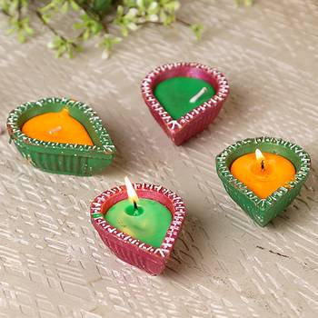 Traditional Painted Terracotta Diyas- Set Of 4 2