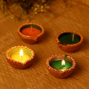 Wax Filled Circular Design Terracotta Diyas-Set Of 4 1