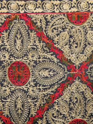 Black & Multicolour Woolen Heavy Embroidered Shawl 4