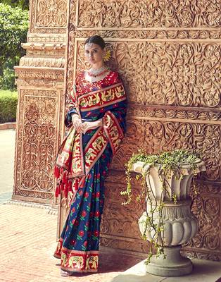 Navy blue embroidered silk blend saree with blouse 4
