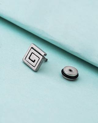Royal Stud Designer Style Earring 1