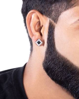 Royal Stud Square Steel Earring 4