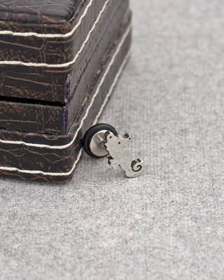 Seahorse Stud from the Stud Out Collection 1