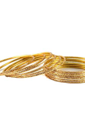 Antiqe Bangles Color-Golden