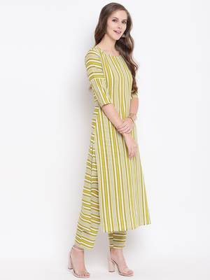 Green Lining Printed Cotton Straight Kurta Pant Set 3