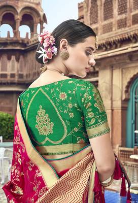 Rani pink woven banarasi silk saree with blouse 2