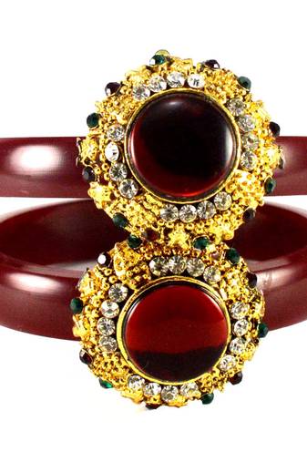 Striking Bangles Color-Maroon