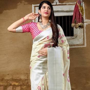 Cream woven banarasi silk saree with blouse 2