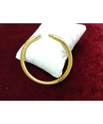 Gold Plated Criss Cross Design Freesize Open Adjustable Kada Cuff Bangle Bracelet Jewellery for Women and Men 2