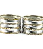 Preety Bangles Color-Silver