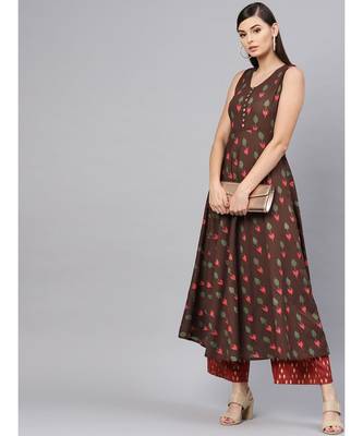 Brown Ikat Sleeveless Flared Maxi 4