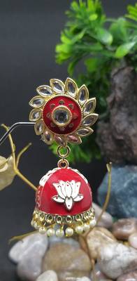Red earrings 2