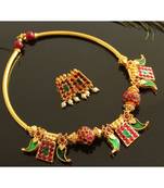 Beautiful Gold Tone Poothali Mango Necklace Set