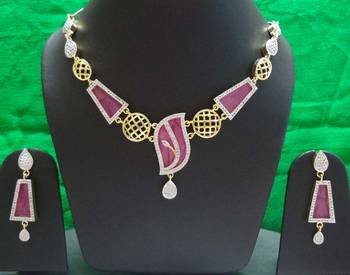 Silver Diamond necklaces 1