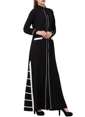 Black Casual Dress Abaya With Front Pockets And Unique Design 2