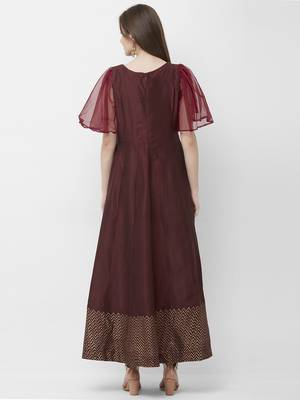 Maroon embroidered cotton kurtas-and-kurtis 2