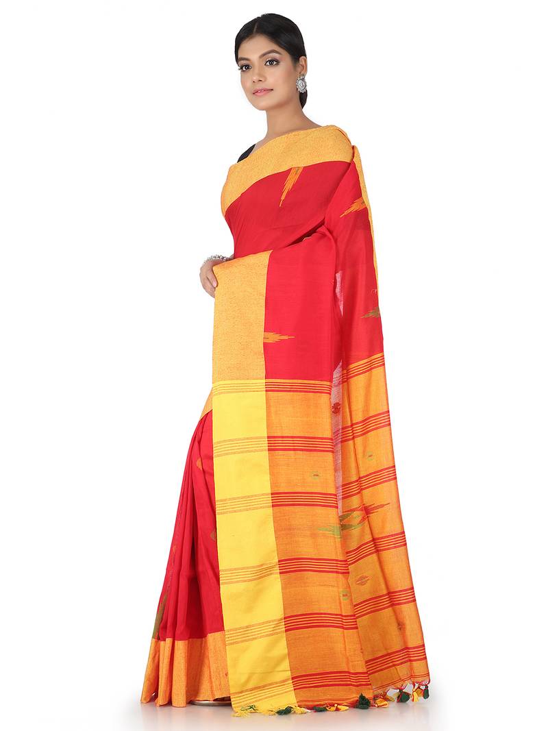 red handwoven cotton jamdani with blouse