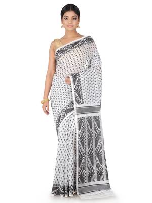 White Handwoven Cotton Jamdani Without Blouse 1