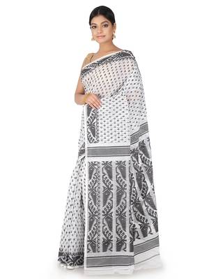 White Handwoven Cotton Jamdani Without Blouse 2