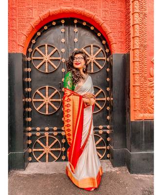 Beige Woven Crepe Saree With Blouse 1