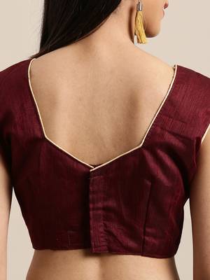 Maroon Printed Chiffon Saree With Blouse 5