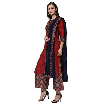 Women's Red Digital Print Straight Polysilk Kurta Dupatta Palazzo Set 4