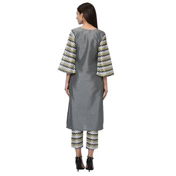 Women's Gray Digital Print Straight Polysilk Kurta Dupatta Pant Set 3