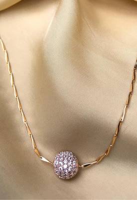 Gold necklaces 2