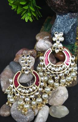 Maroon earrings 1