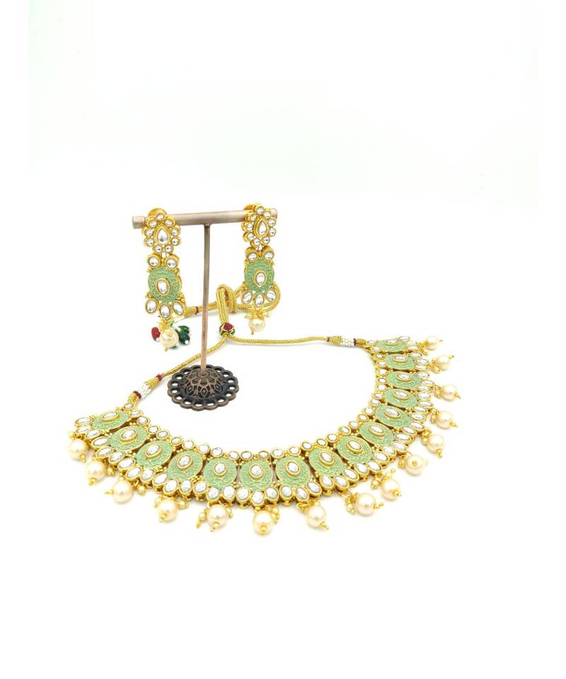 green kundan necklace sets