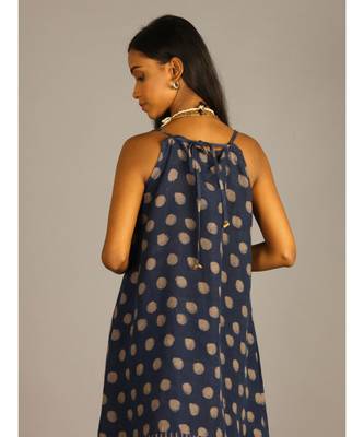 blue linen maxi with block print 4