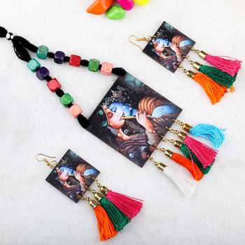 Multicolor Necklaces 1