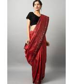 The beautiful Baluchari weave looks absolutely stunning in this maroon avatar