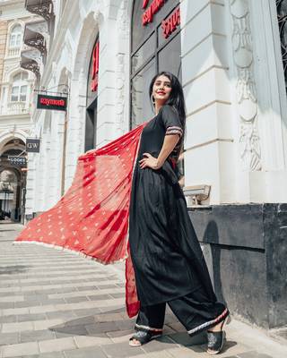 Midnight Black Suit Set With Beautiful Red Dupatta 2