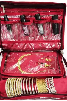 Atorakushon   Women's Satin Multipurpose Make-Up Pouch Necklace Cosmetic Jewellery Traveling Organizer (Maroon)