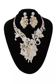 Cubic Zirconia Classy Bridal Necklace
