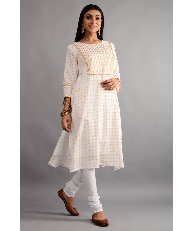 Gajra Kurta,Pant And Dupatta Set