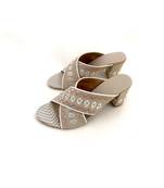 Sandra In Cr Me & Peach