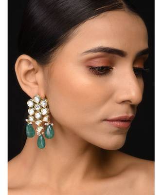 Kundan Green Stone Earrings 1