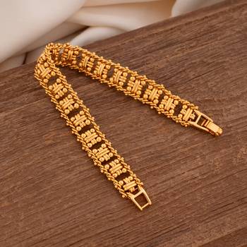 Golden bracelet Medium size 7 inches size Unisex one gram gold 1