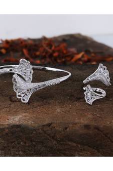 Delicate Cubic Zirconia Silver Designer Bracelet Ring Combo